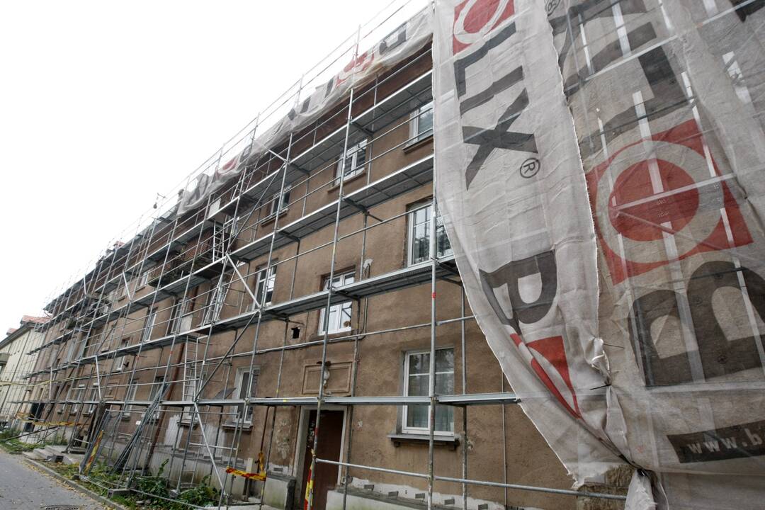 Daugiabučio renovacija Klaipėdoje – nervų karas: susipyko dėl apšiltinimo medžiagų? 