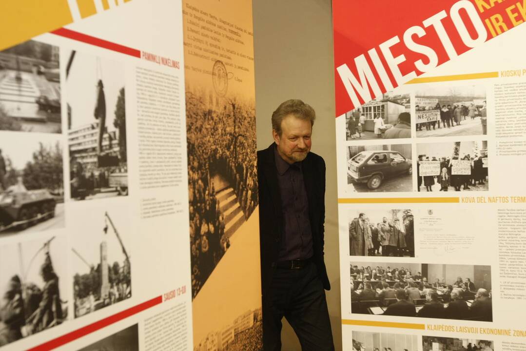 Parodos "Paskutinei kartai, pasirinkusiai audrą" atidarymas