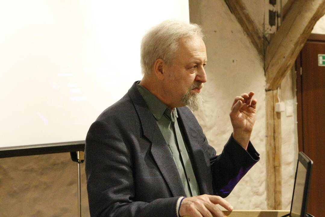 Parodos "Paskutinei kartai, pasirinkusiai audrą" atidarymas