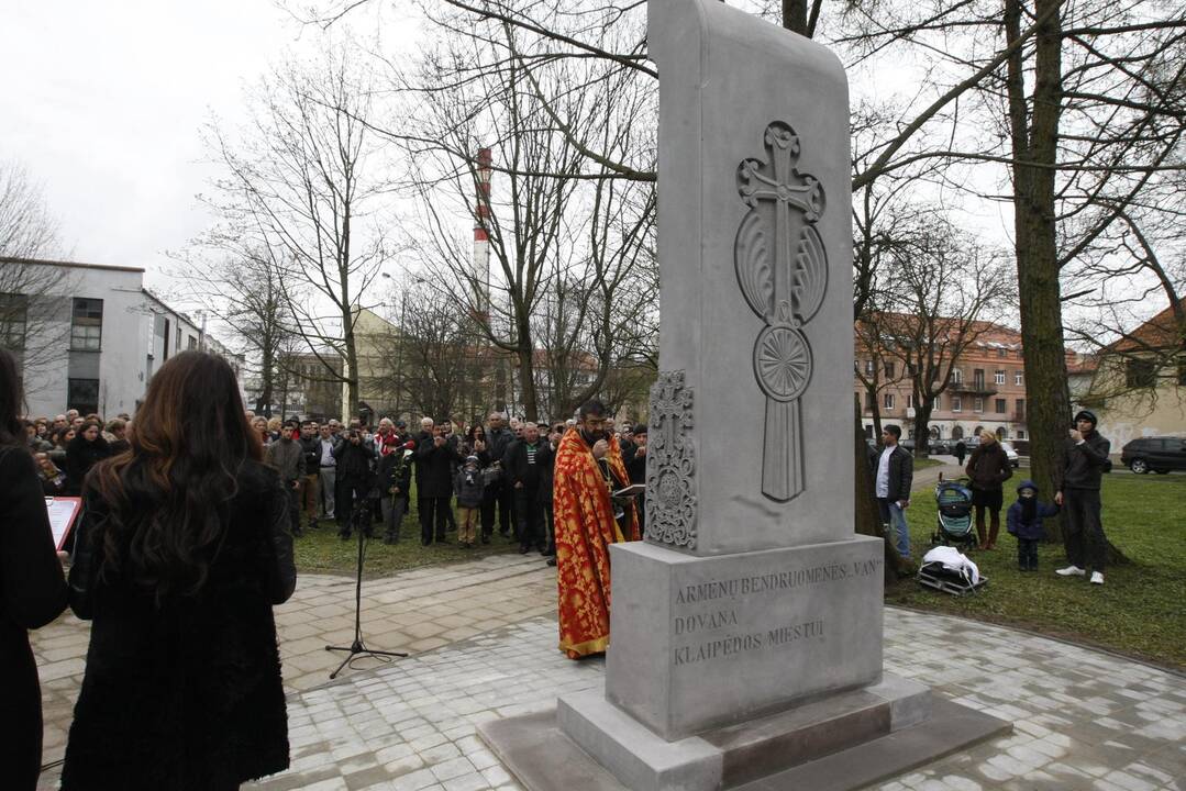 Armėnai genocidą įamžino paminklu