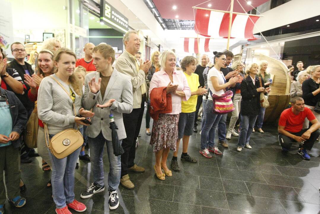 Klaipėdiečiai dirigavo Klaipėdos muzikinio teatro orkestrui