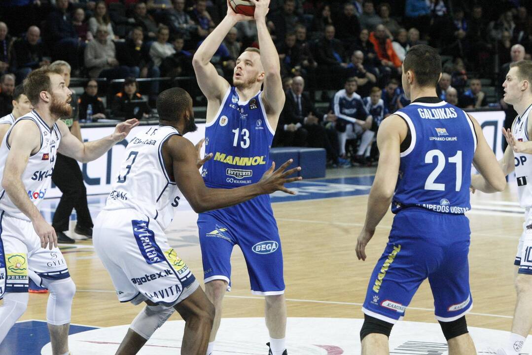 LKL Krepšinio rungtynės: "Neptūnas" -"Skycop"