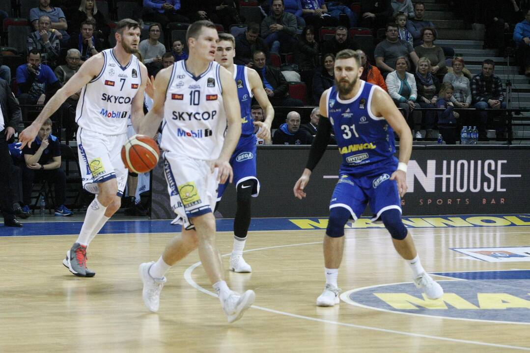 LKL Krepšinio rungtynės: "Neptūnas" -"Skycop"