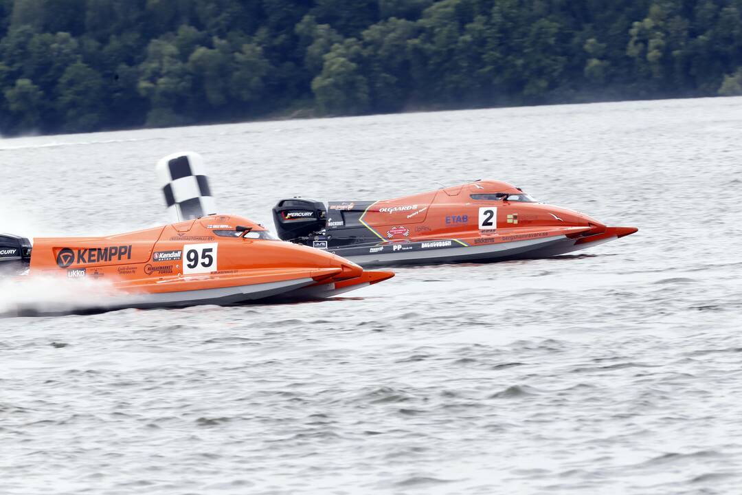 Kaune startavo F-2 pasaulio čempionatas