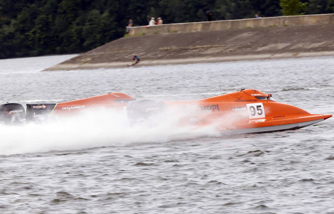 Kaune startavo F-2 pasaulio čempionatas