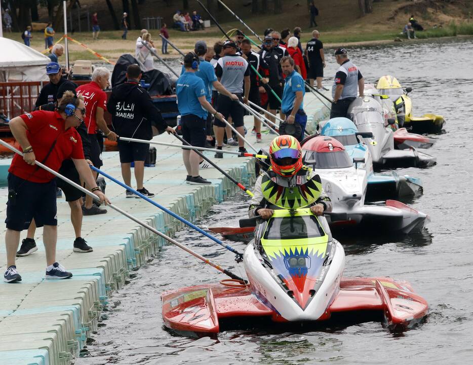 Kaune startavo F-2 pasaulio čempionatas