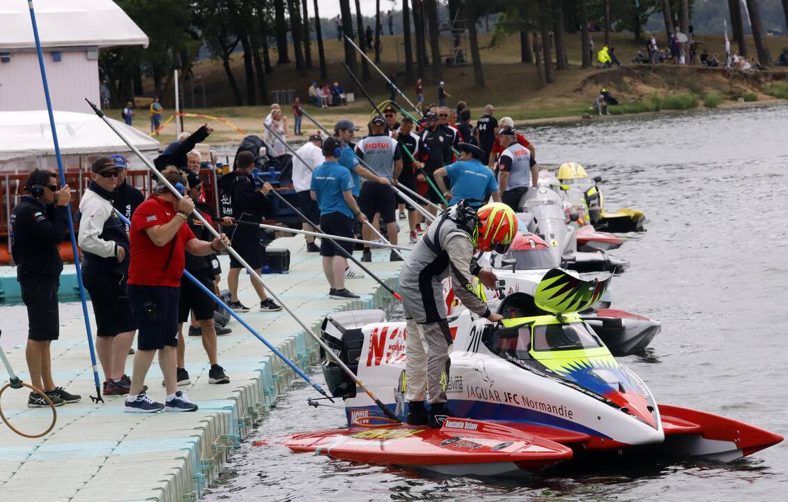 Kaune startavo F-2 pasaulio čempionatas