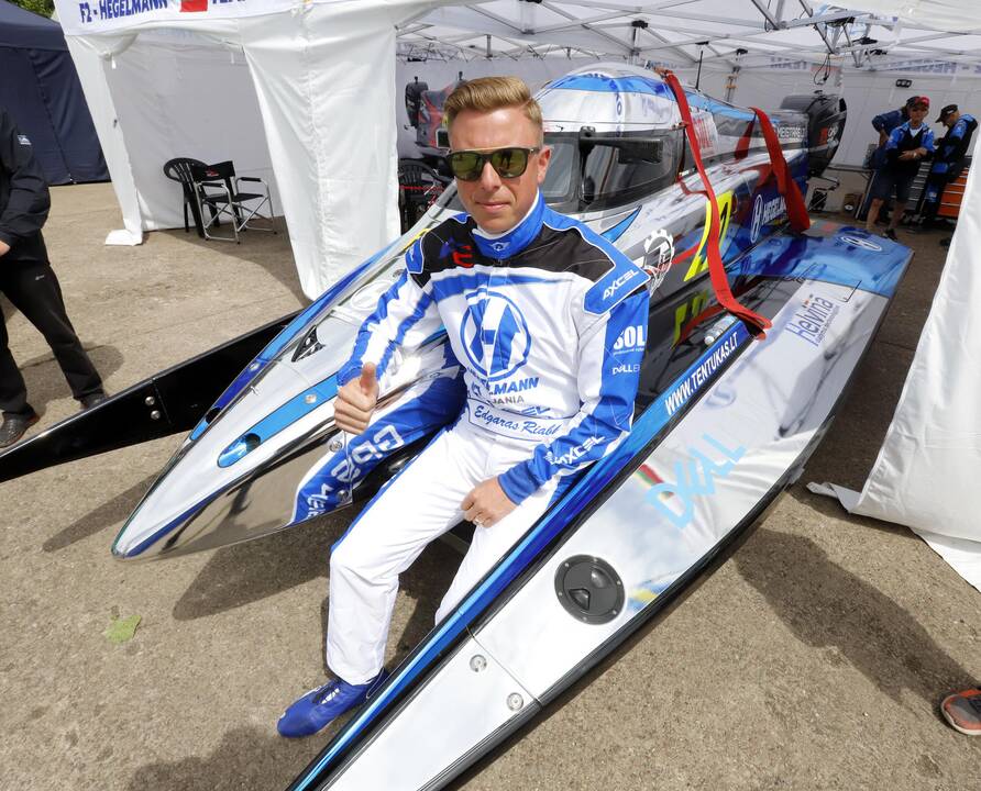 Kaune startavo F-2 pasaulio čempionatas