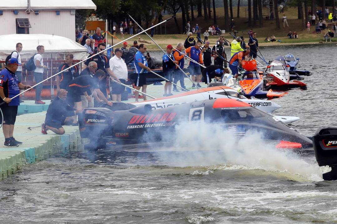 Kaune startavo F-2 pasaulio čempionatas