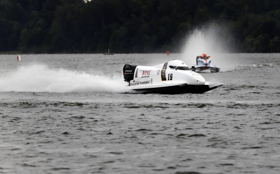Kaune startavo F-2 pasaulio čempionatas
