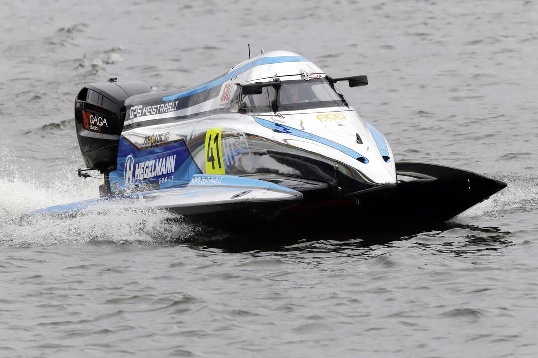 Kaune startavo F-2 pasaulio čempionatas