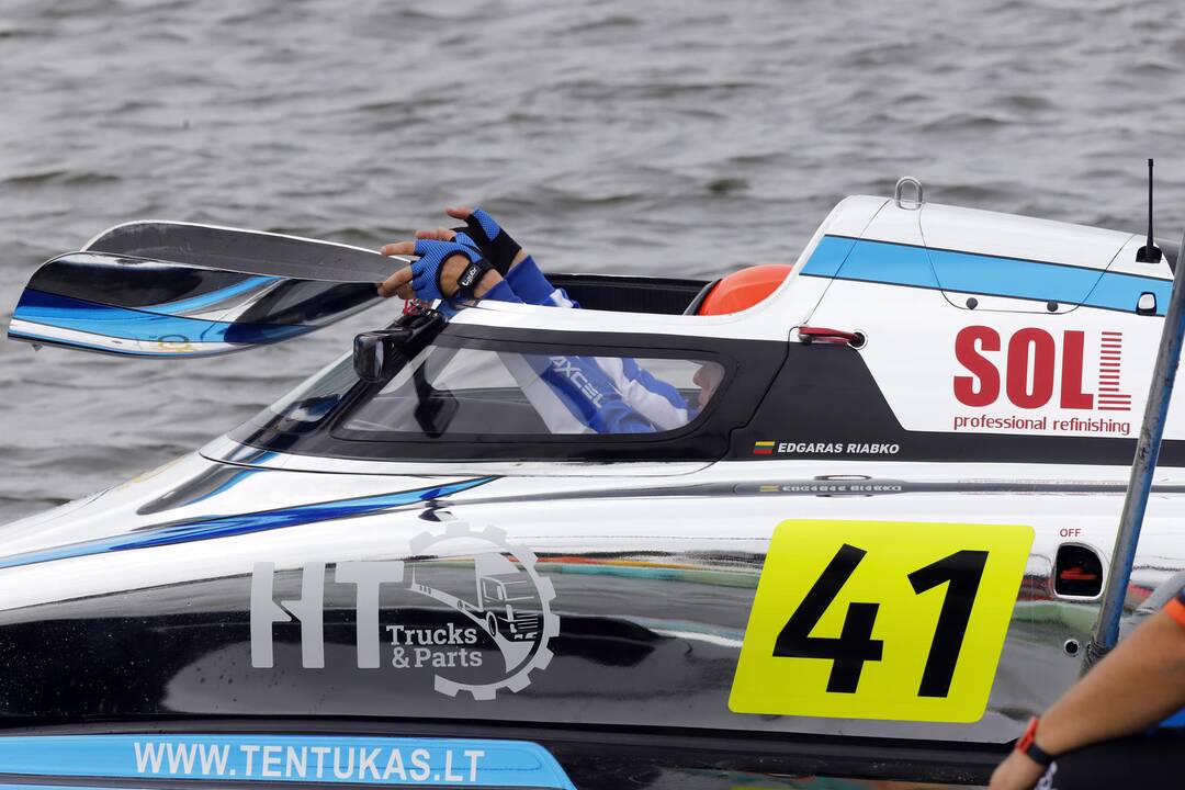 Kaune startavo F-2 pasaulio čempionatas