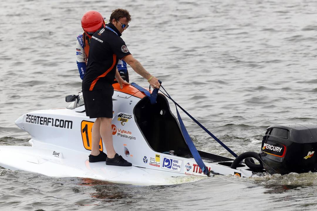 Kaune startavo F-2 pasaulio čempionatas