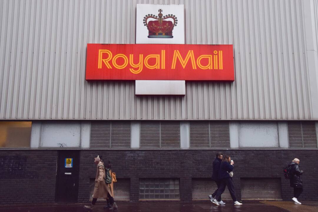 JK pritarė čekų milijardieriaus planuojamam „Royal Mail“ perėmimui