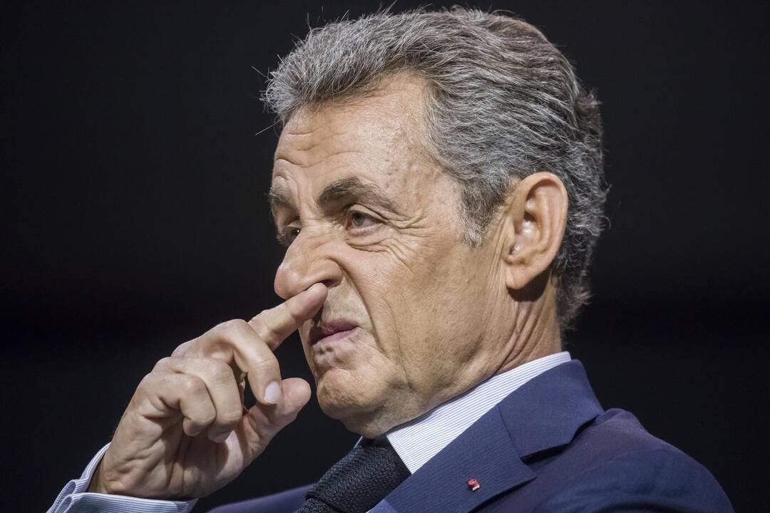 N. Sarkozy