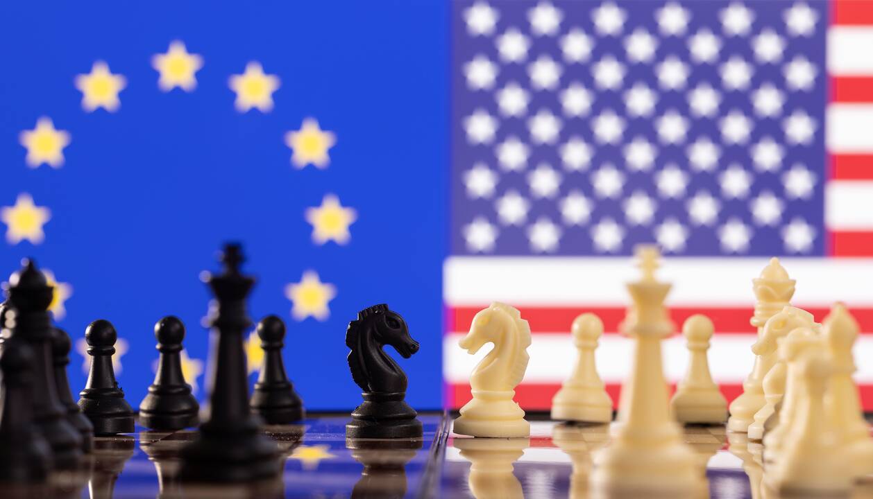 Europos lyderiai skausmingai reaguoja į Trumpo grasinimus