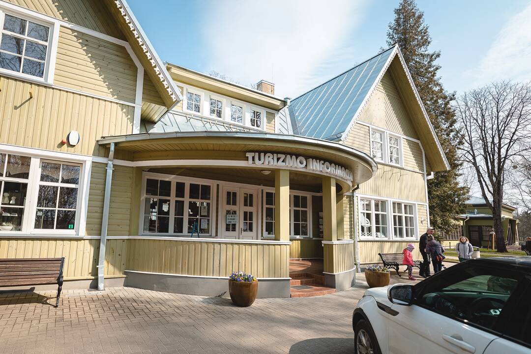 Nors judėjimo ribojimų neliko, žmonės į Birštoną neplūdo