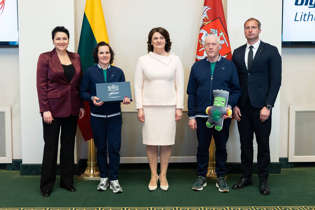 Prezidentūroje išlydėti specialieji olimpiečiai į žiemos žaidynes