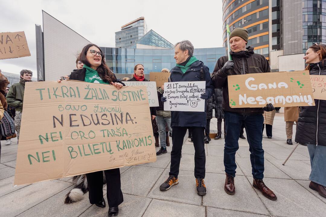 Sostinėje – dar vienas protestas dėl viešojo transporto kainų