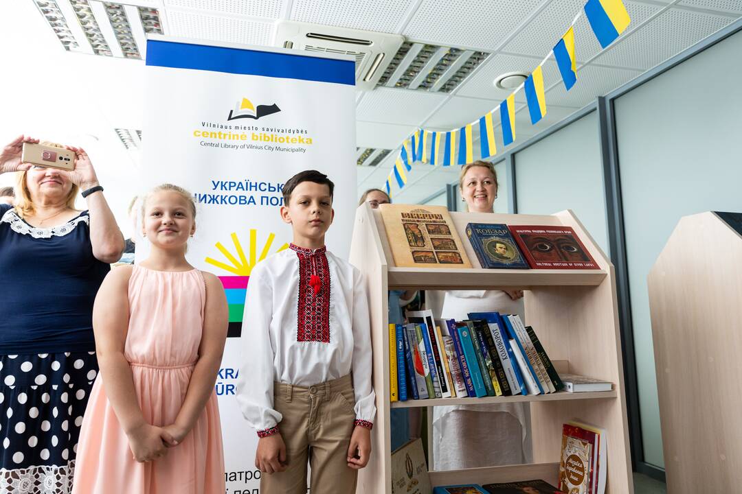 Vilniaus centrinėje bibliotekoje atidaryta ukrainiečių literatūros lentynėlė