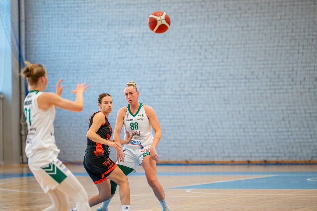 Aistes-LSMU Kaunas v TTT juniores