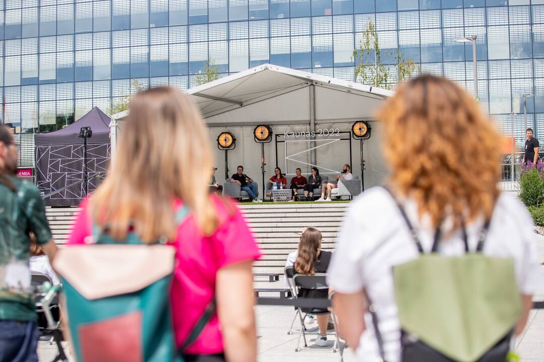 Diskusija Vienybės aikštėje apie LGBT ir kultūrą