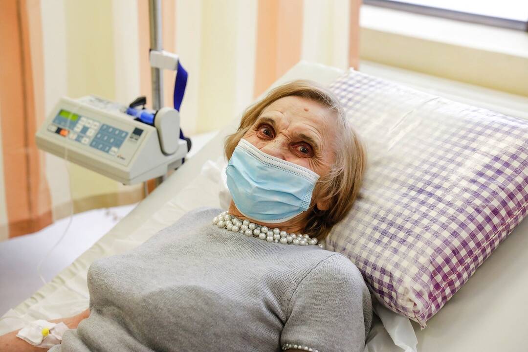 Rezultatas: po skausmo gydymo kurso Zonė gali gyventi be vaistų, tačiau gydytojai įspėjo, kad ateityje būklė vėl gali pablogėti.