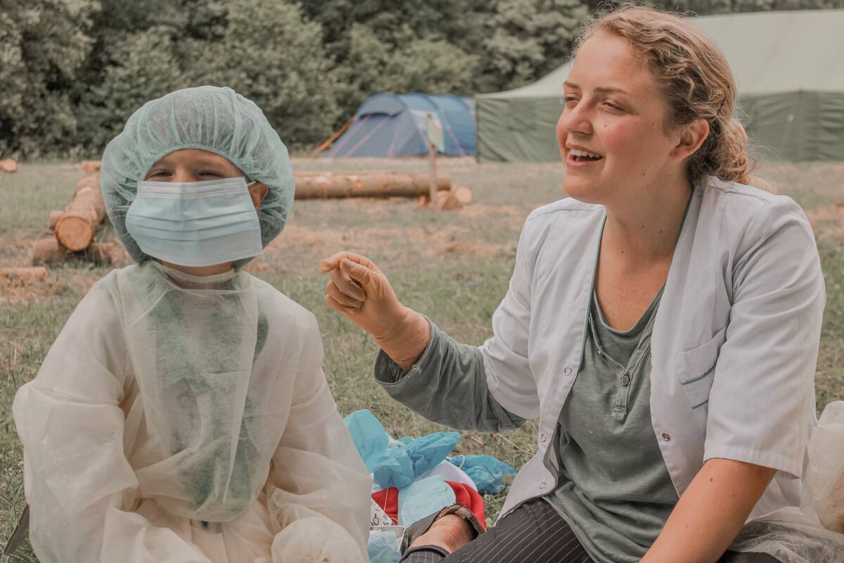 Filosofija: medicinos studentė L.Jakelytė įsitikinusi, kad žmogus turi eiti per gyvenimą ne tik imdamas, bet ir duodamas.