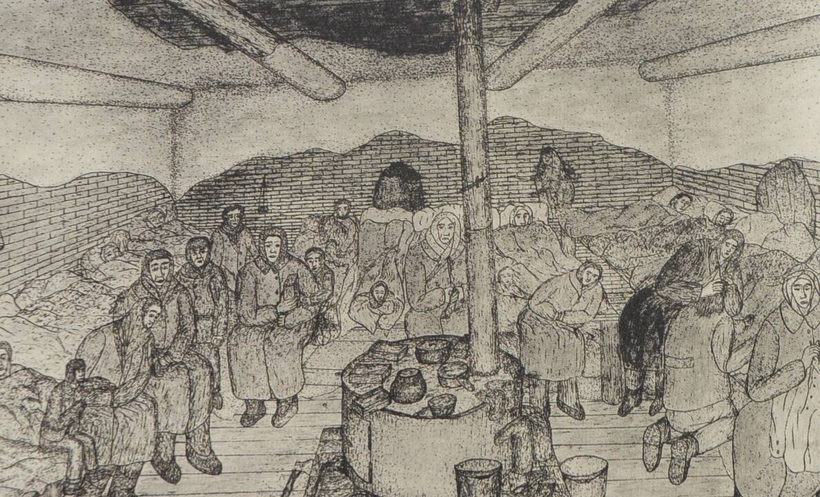 Dublis: Jonas Rytis, Meilutė ir Valensas po K.Kizinio buto langu, pabėgę iš tremties 1948 m. ir ten pat po 70 metų.