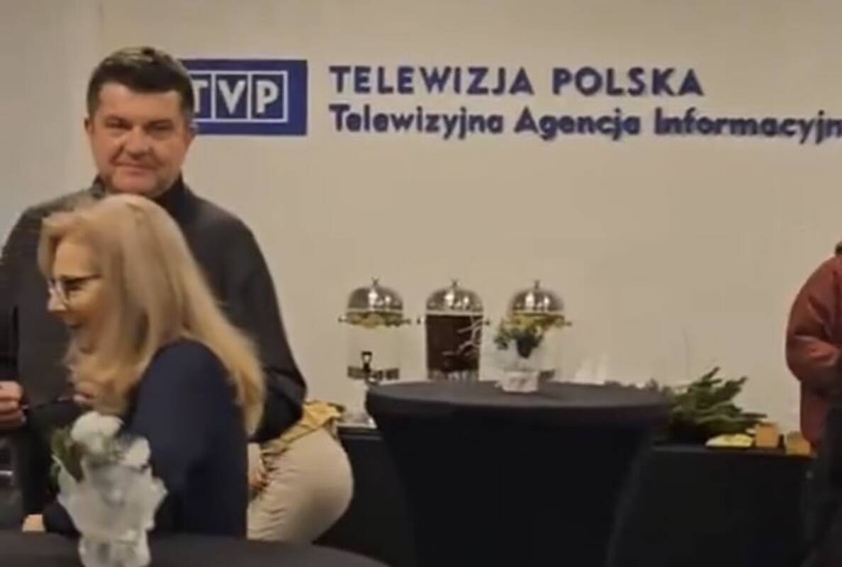 Lenkijai pertvarkant žiniasklaidą valstybinė televizija atnaujino pagrindinę žinių laidą