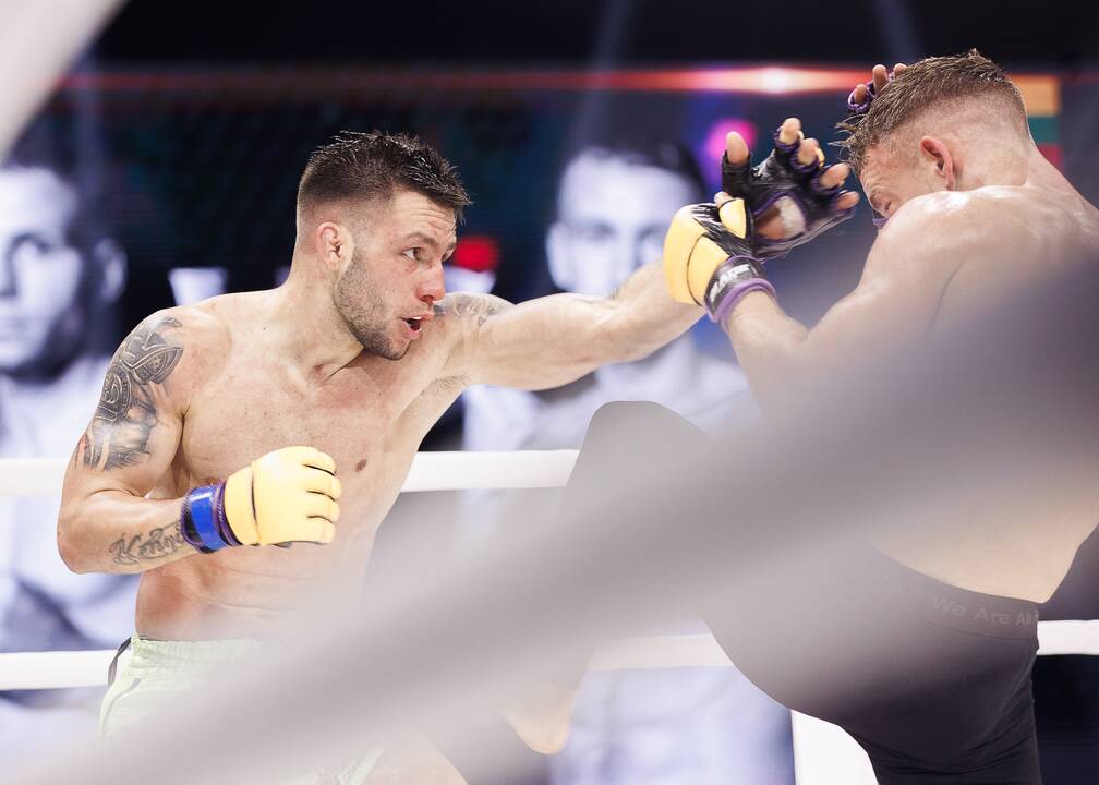 Žiūrovų kraują kaitino „Blade fights“ turnyras 