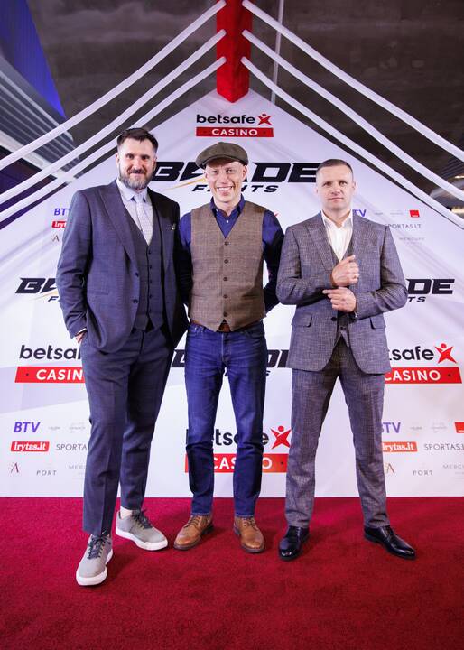 Žiūrovų kraują kaitino „Blade fights“ turnyras 