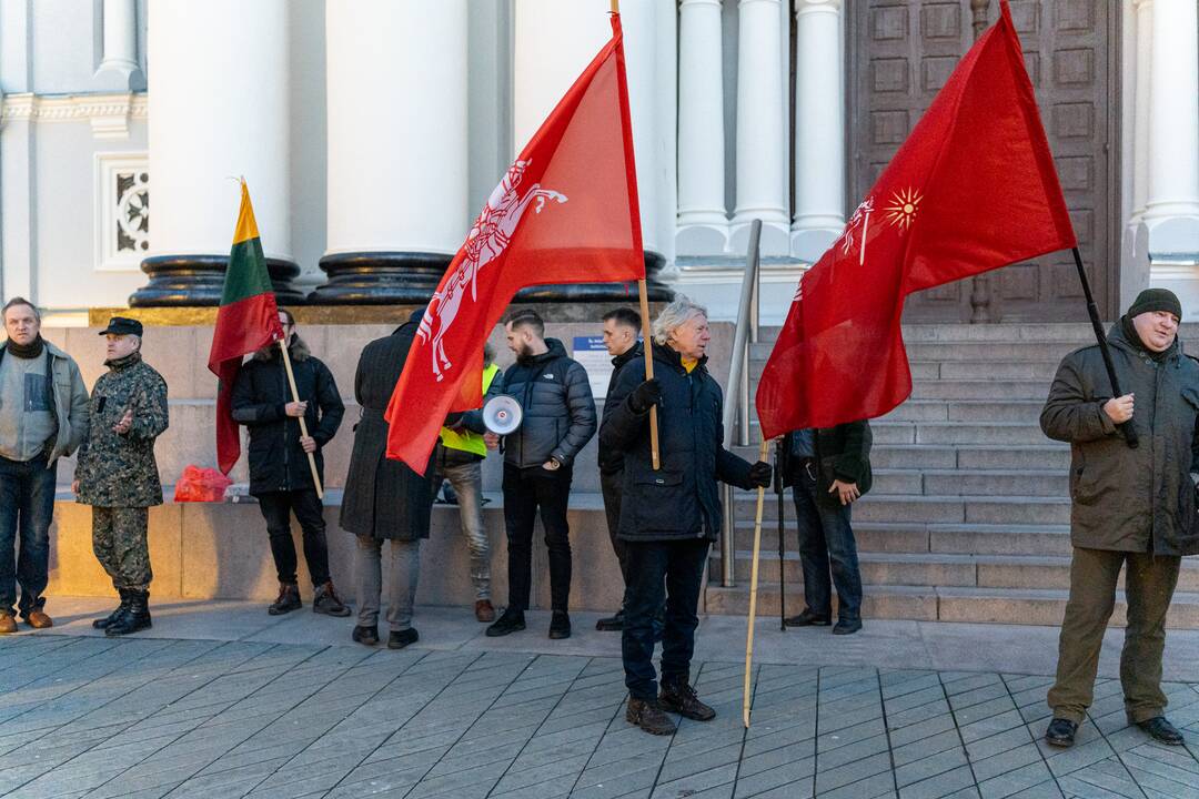 Vasario 16-osios eisena centrinėje Kauno dalyje