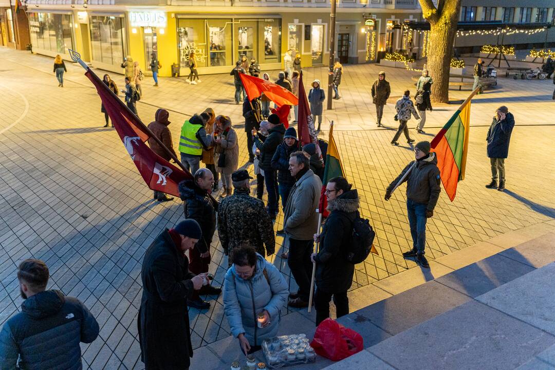 Vasario 16-osios eisena centrinėje Kauno dalyje