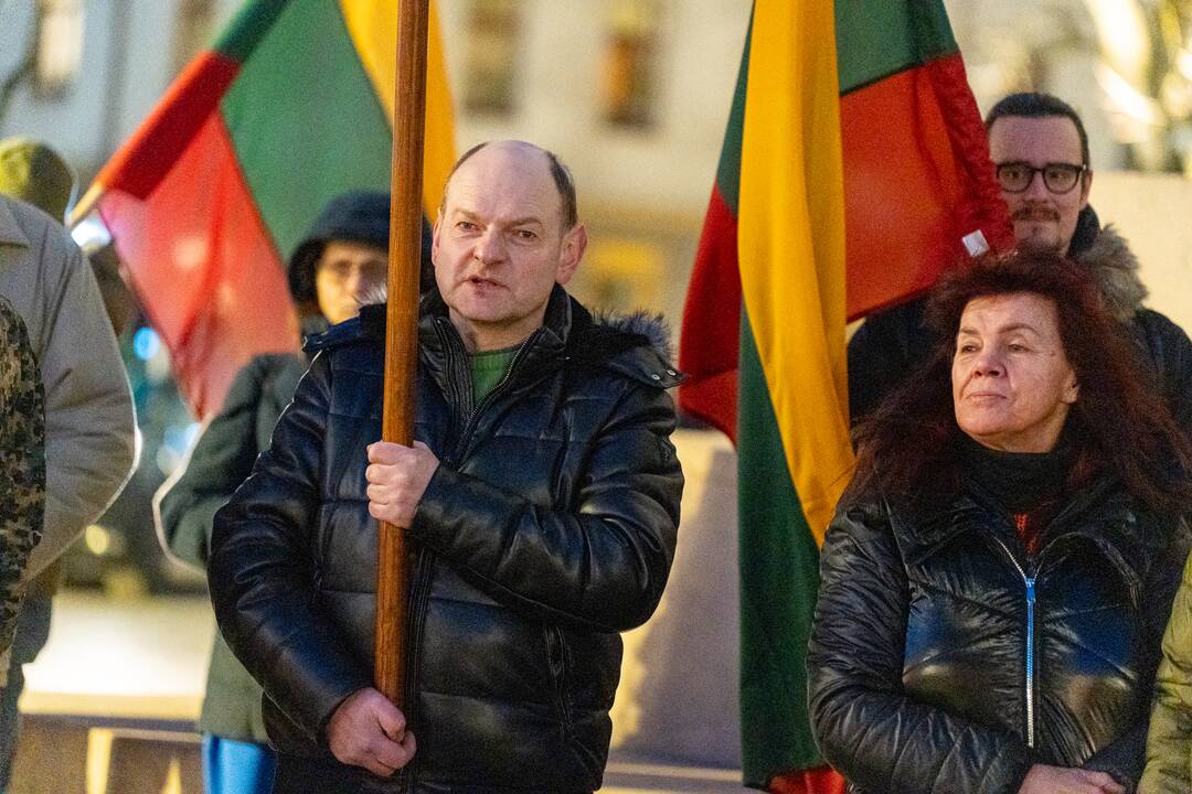 Vasario 16-osios eisena centrinėje Kauno dalyje