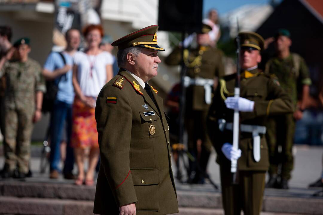 Naujo kariuomenės vado inauguracija