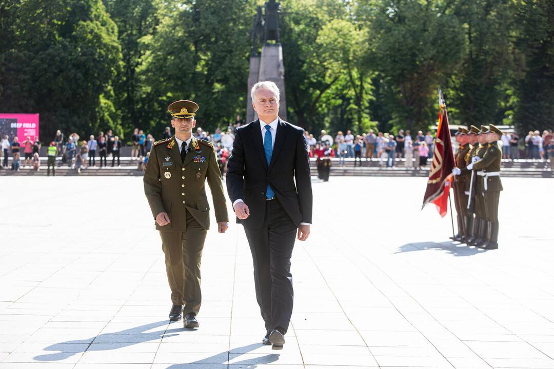 Naujo kariuomenės vado inauguracija