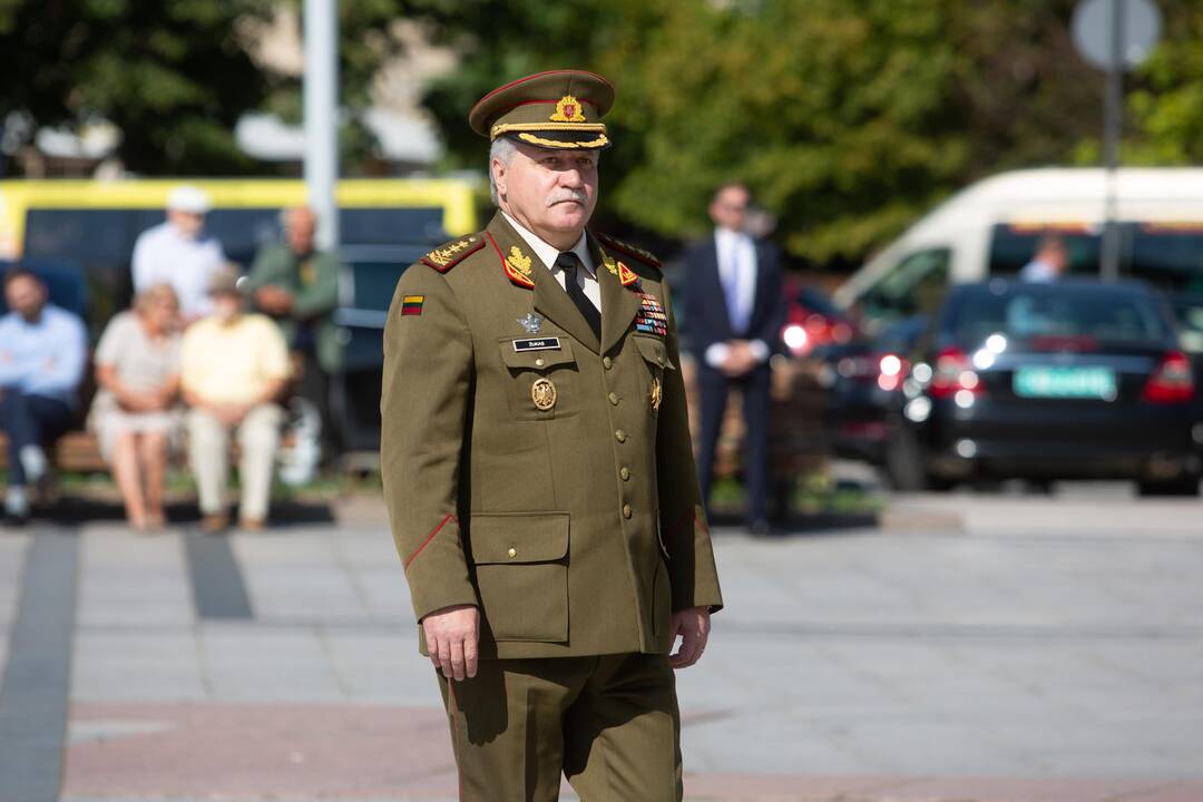 Naujo kariuomenės vado inauguracija