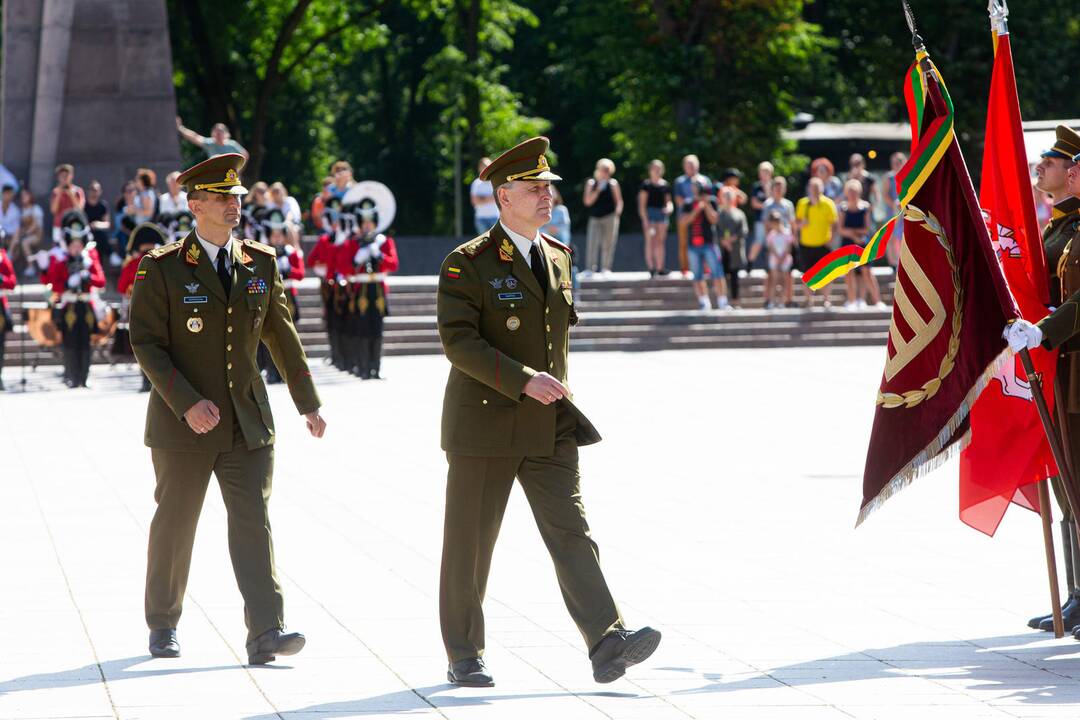 Naujo kariuomenės vado inauguracija