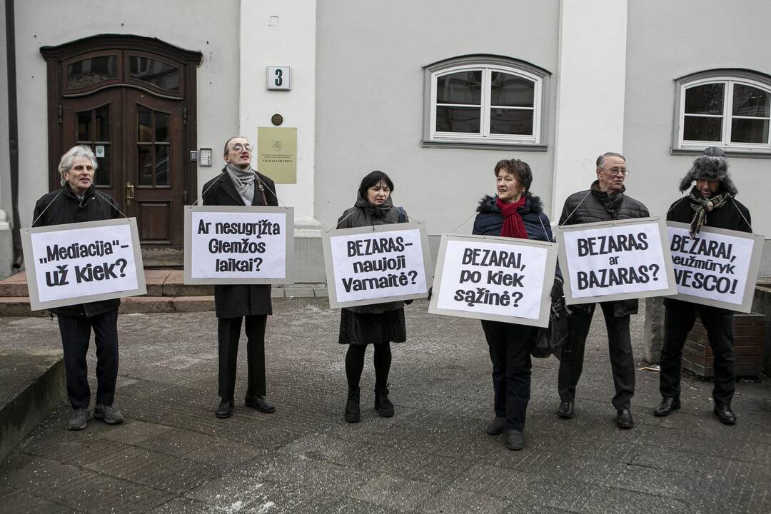 Piketas dėl statybų Senamiestyje