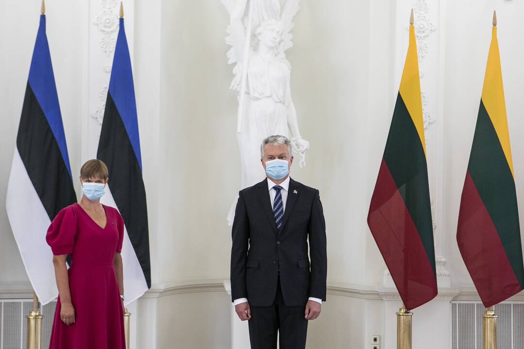 Į Lietuvą atvyko Estijos prezidentė