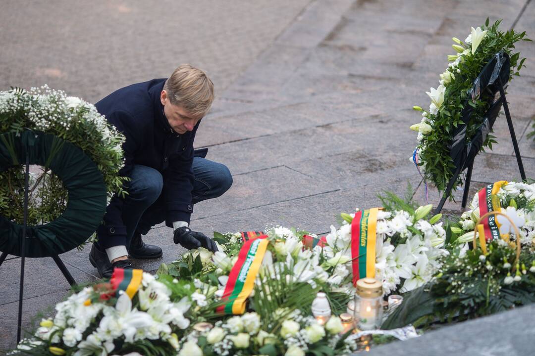 Žuvusiųjų už laisvę pagerbimo ceremonija Antakalnio kapinėse