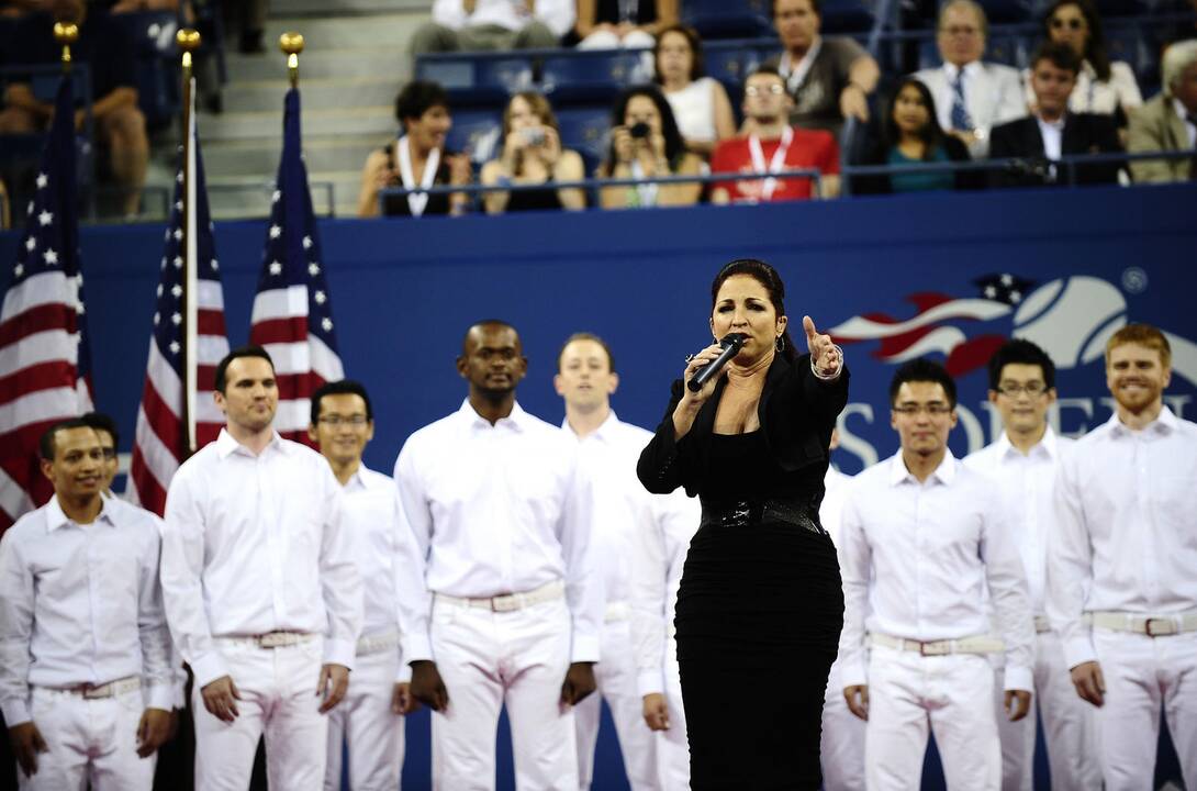 1957 m. gimė dainininkė Gloria Estefan