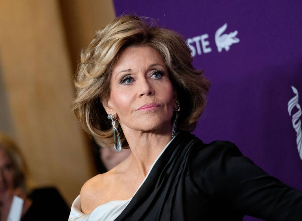1937 m. gimė JAV kino aktorė Jane Fonda