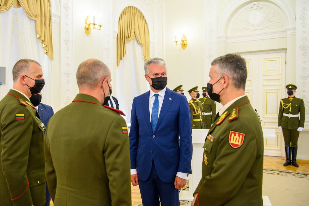 Prezidentas suteikia brigados generolo laipsnius