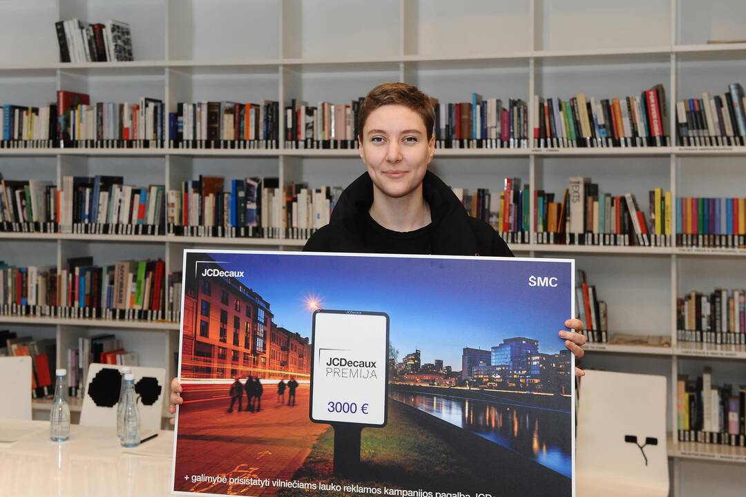Įteikta „JCDecaux premija“