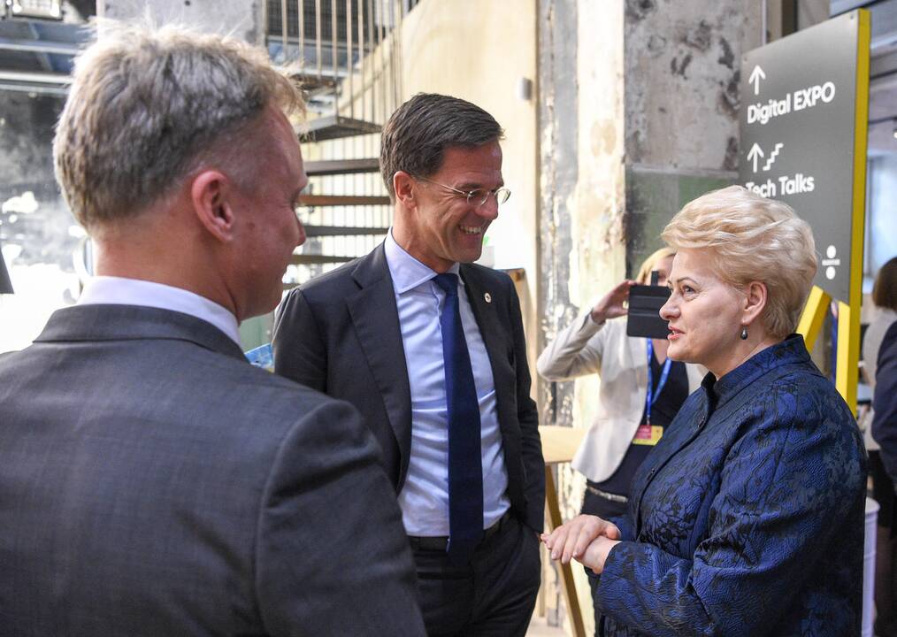 Prezidentė dalyvauja ES viršūnių susitikime Taline