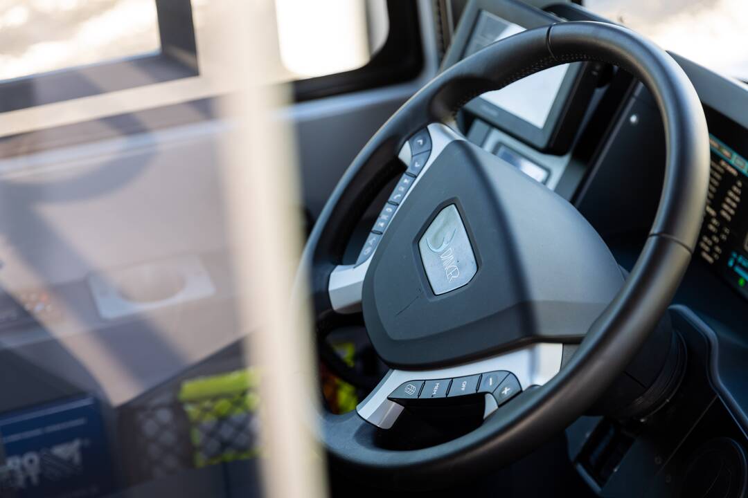 Elektrinio autobuso pristatymas Vilniaus oro uoste