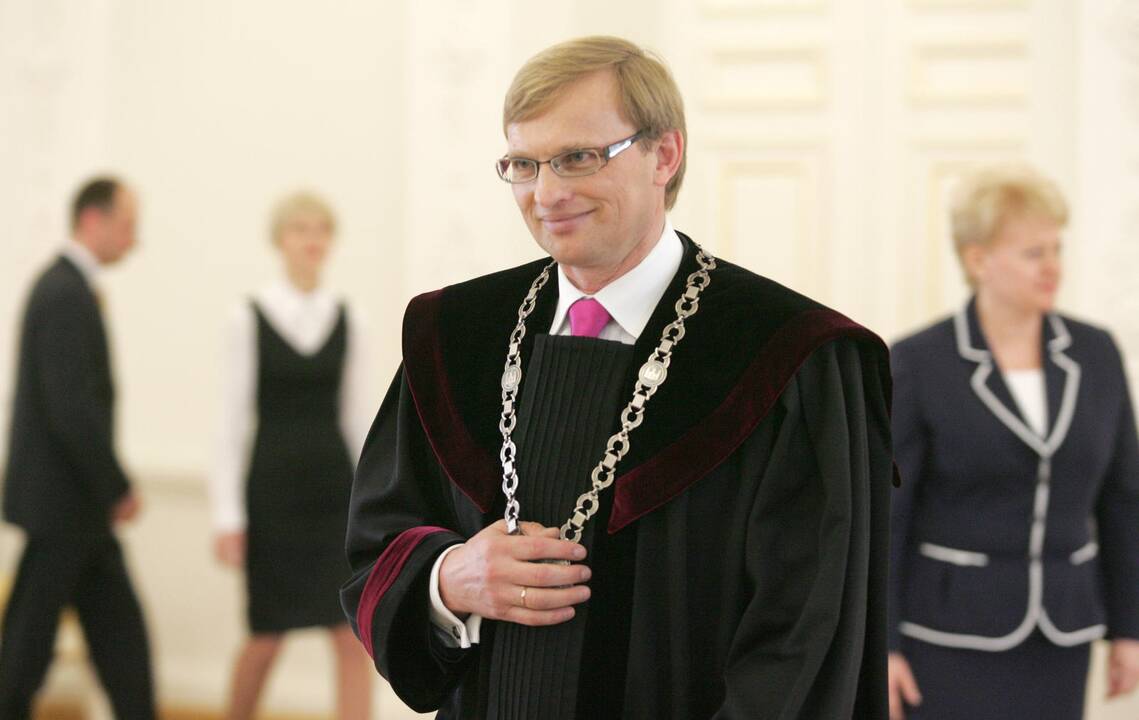 Dėl A. Valantino – Seimo žodis