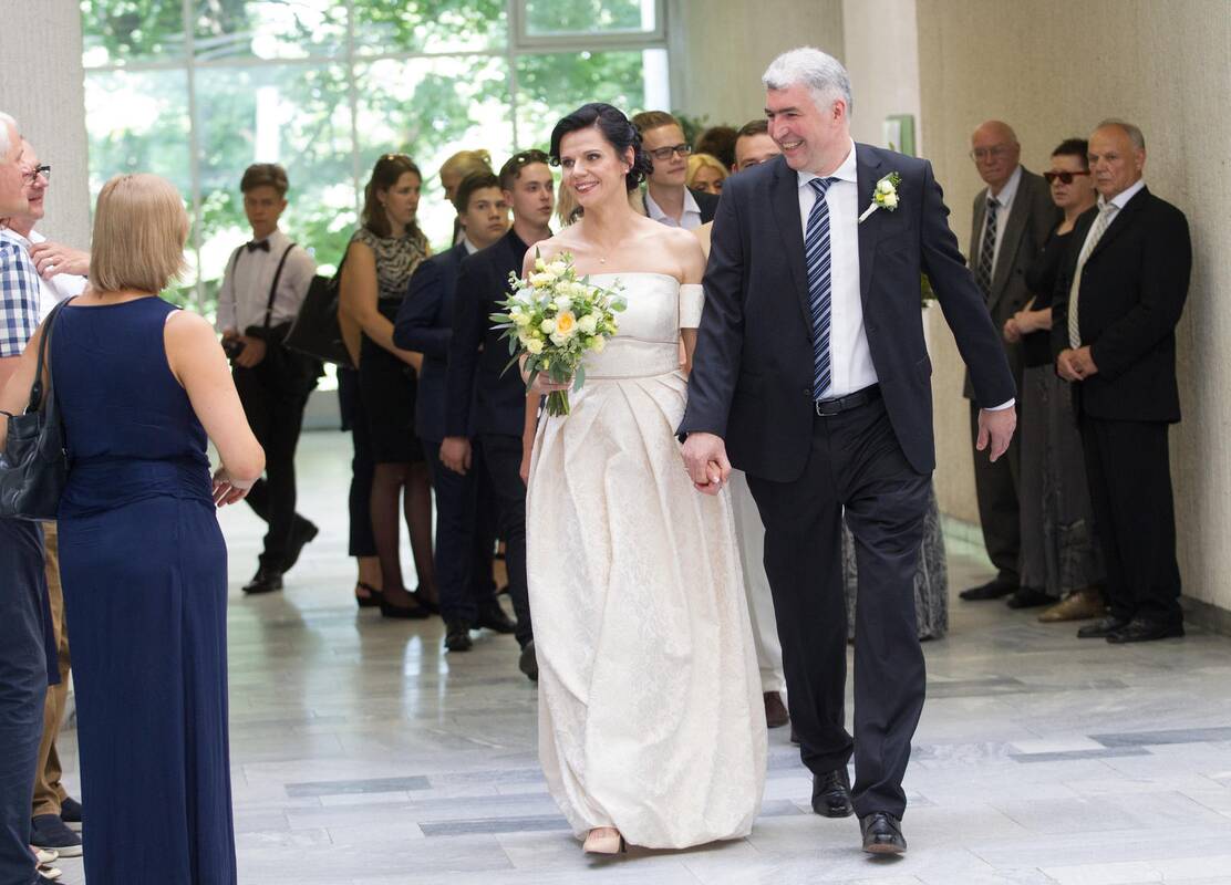 Politikos apžvalgininkas M. Laurinavičius vedė savo išrinktąją